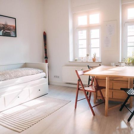 Gemutliche 45M² Wohnung Mit Netflix & Disney+ Erfurt Dış mekan fotoğraf