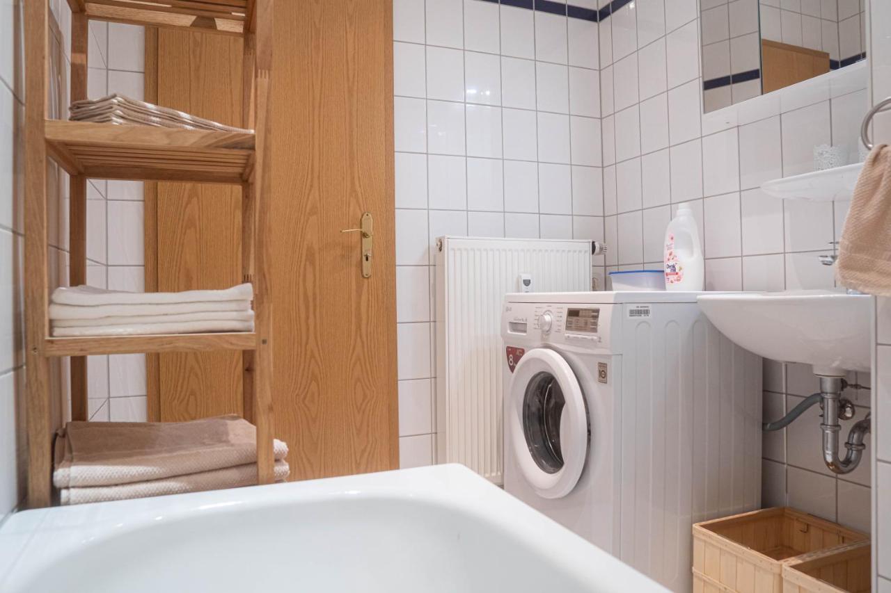 Gemutliche 45M² Wohnung Mit Netflix & Disney+ Erfurt Dış mekan fotoğraf